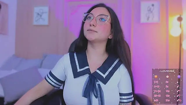 lucy_neil live sex cam