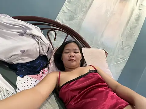 PetiteMaexx's cam snapshot