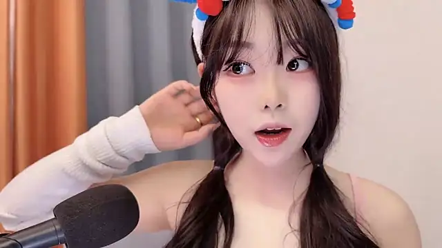 smalldaisy's cam snapshot