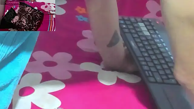 afroditacute15 live sex cam