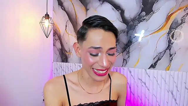 JackeOwens live sex cam