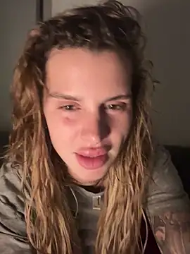 EmiliaCatalina live sex cam