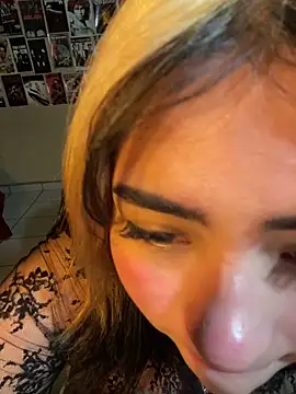 pinkybombon live sex cam