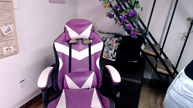 samantha_baby_'s cam snapshot