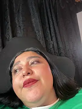 Kym_Owens's cam snapshot