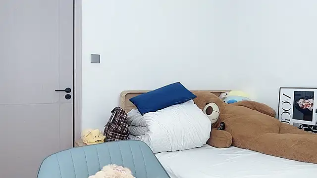 lnua-lnua's cam snapshot