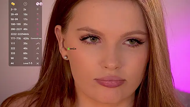 EllieMoore's cam snapshot