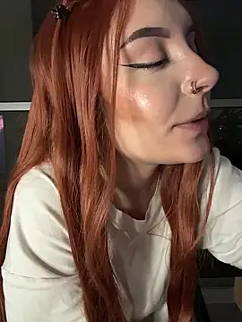 alesziarose_'s cam snapshot