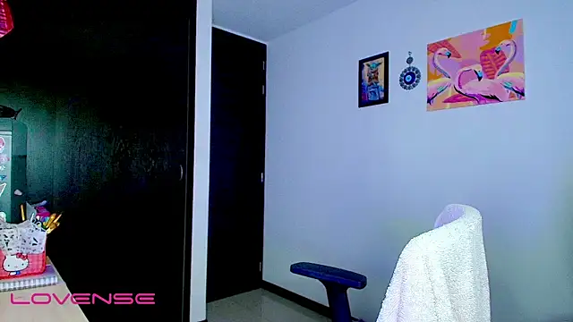 ashliecooperrr's cam snapshot