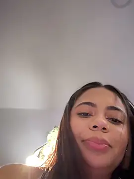 Aryrosee live sex cam