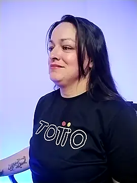 Ivanna_Greey1's cam snapshot