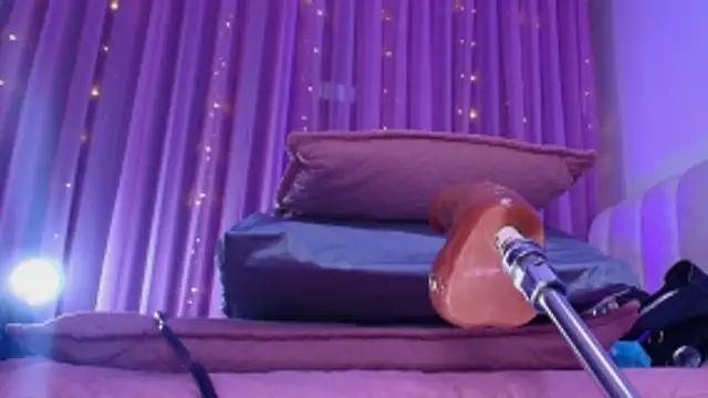 britanyy_'s cam snapshot