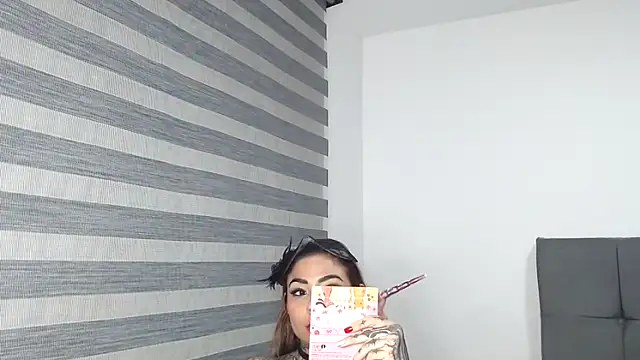 EmiliMontero's cam snapshot