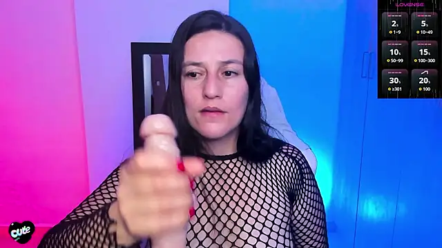 Saskyaa live sex cam