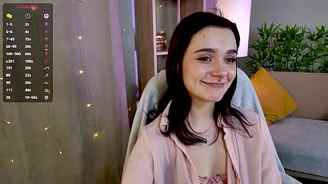 ElizabethMilller_'s cam snapshot