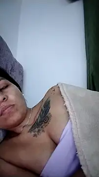 Tiphanydirty3's cam snapshot