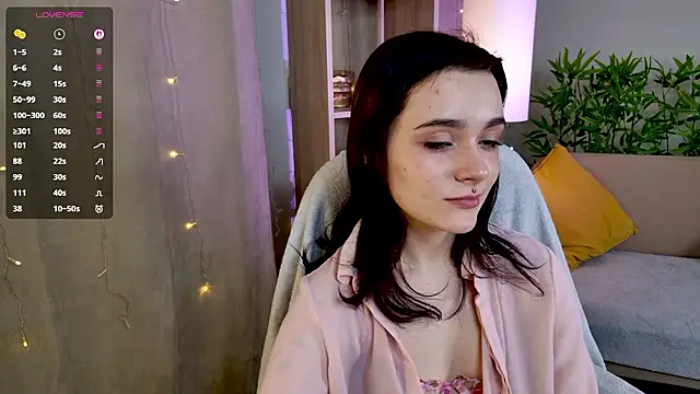 ElizabethMilller_'s cam snapshot