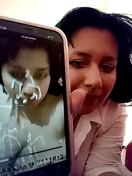 mariannN28's cam snapshot