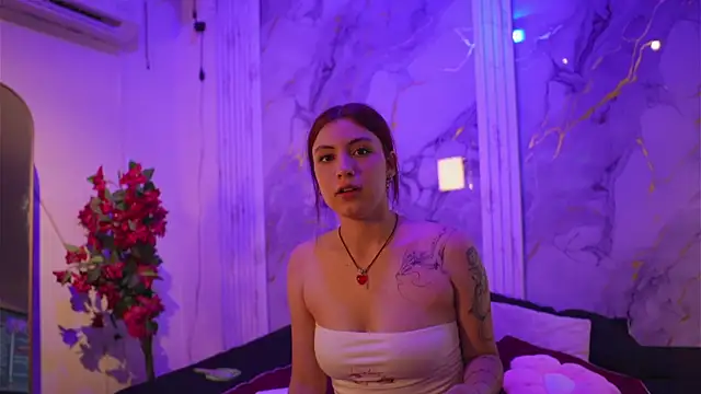 Cat_doll_'s cam snapshot