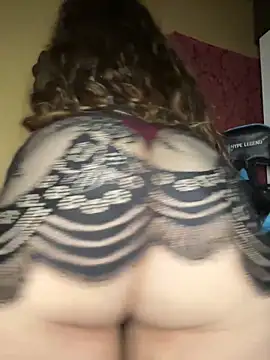 SecsiMoon's cam snapshot