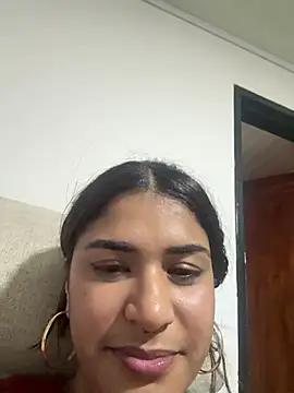 mmycaliope's cam snapshot