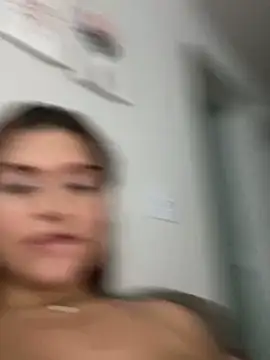 melyssaa23 live sex cam