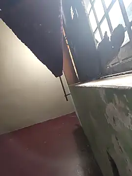 Eshwari_Chopra's cam snapshot