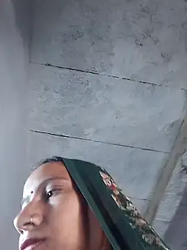 Cut_rami6's cam snapshot