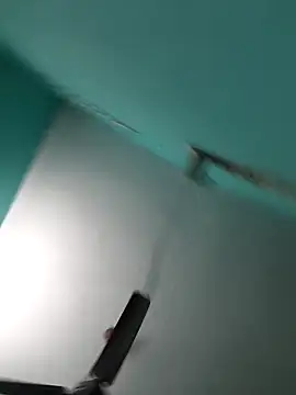 Villageanuty's cam snapshot