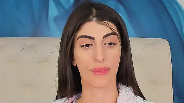 SkinnyDolly's cam snapshot