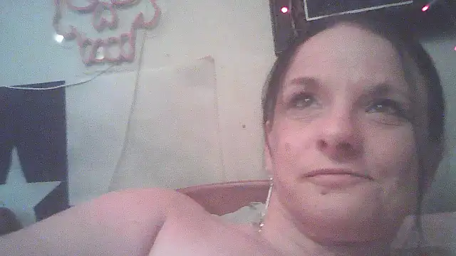 BonnienClyde5421's cam snapshot