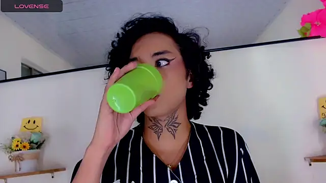 Darianna_Atehortua live sex cam