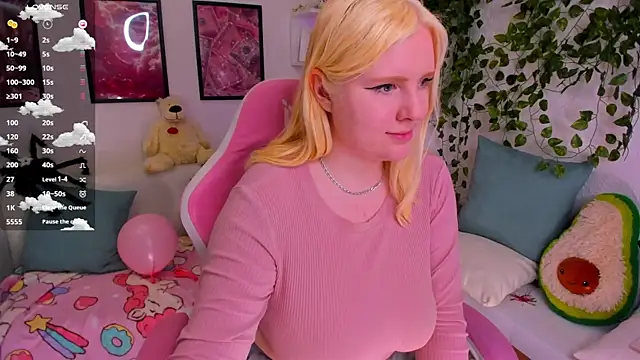 art_lovee's cam snapshot