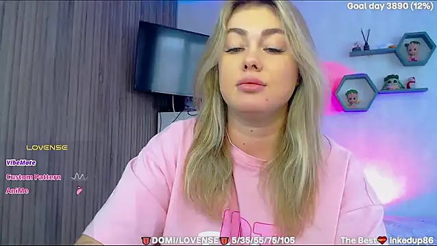 SuchCute's cam snapshot