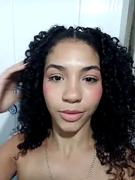 CurlyBitch's cam snapshot