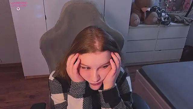 Ol1via's cam snapshot