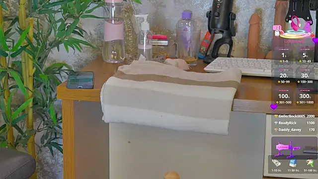 YourBurnWish's cam snapshot