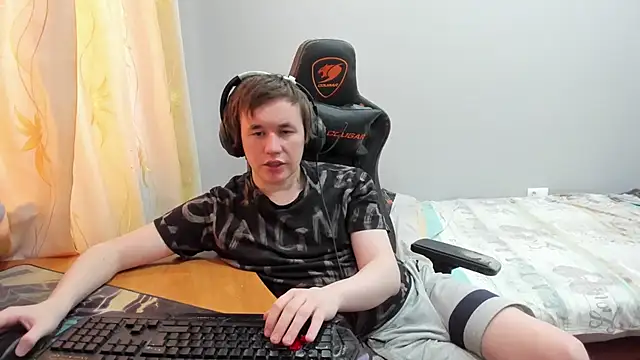 iliaskrislove live sex cam