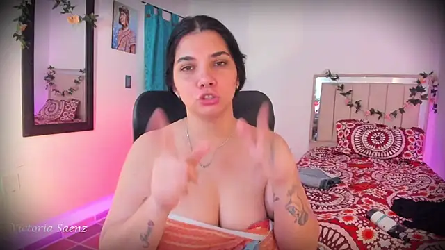 victoriaasaenz_ live sex cam