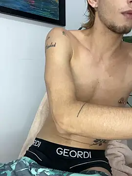 Deim_'s cam snapshot