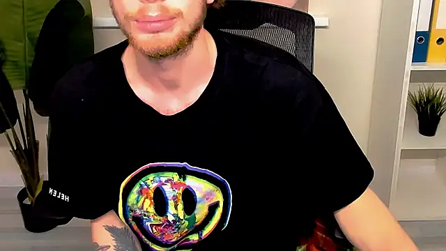 LandonMalone's cam snapshot