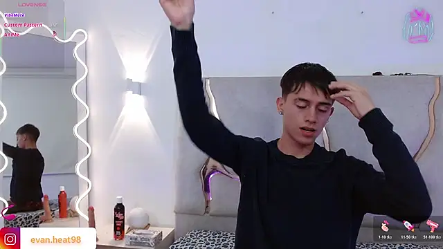 EVAN_TAY's cam snapshot