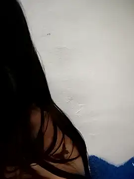 ElaRuil69 live sex cam