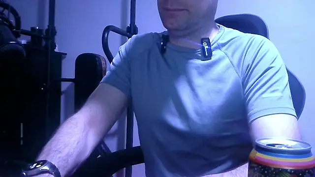 lazybonezz live sex cam