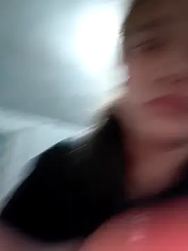 utlesexy live sex cam