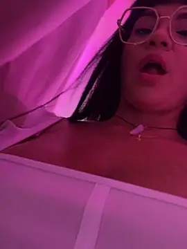 Hot_beauty__ live sex cam