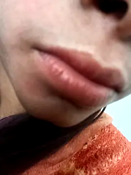 Aaisha-16's cam snapshot