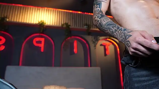 Austin_bolt live sex cam