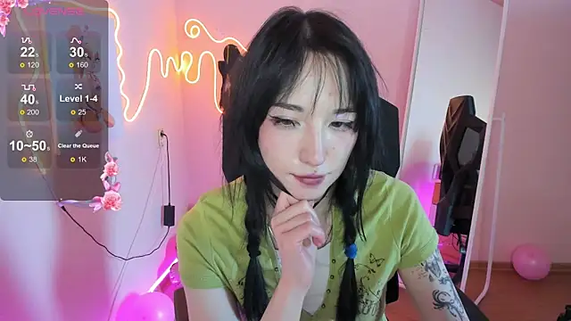 AliceeinWonderlanddd's cam snapshot