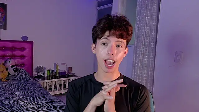 Dani_Dancer's cam snapshot